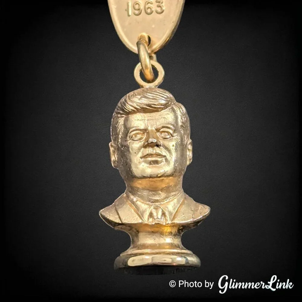 Vintage Hickock USA JFK John F Kennedy Bust Gold Tone Keychain